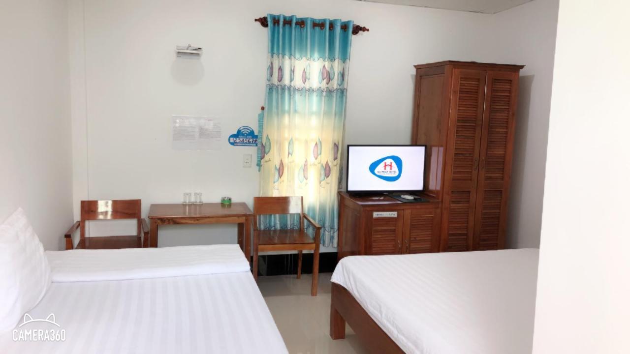 Ha Phat Hotel Duong Dong  외부 사진