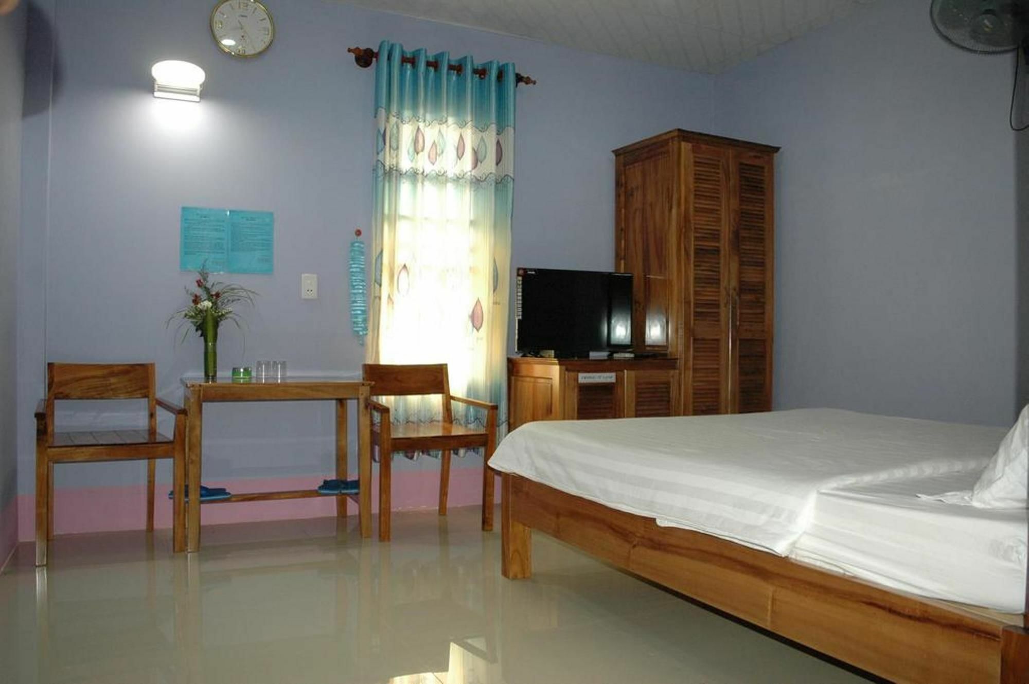 Ha Phat Hotel Duong Dong  외부 사진